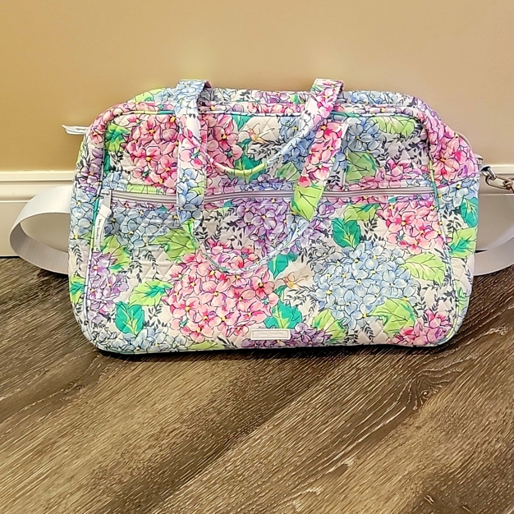 Vera Bradley Happy Hydrangea Weekender Bag